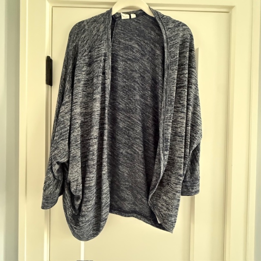 Women's Gap Large Blue & White 3/4 Sleeve Soft Open Cadigan Sweater-EUC